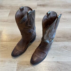 Cody James Black 1978 Men's Chapman Western Cowboy Boots - Medium Toe